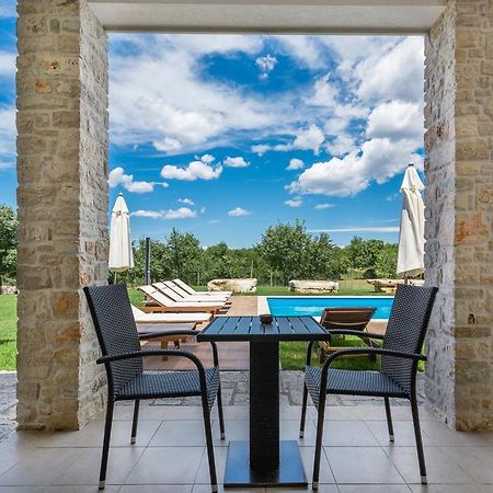 Bed & Breakfast Daniela Veleniki Exterior foto