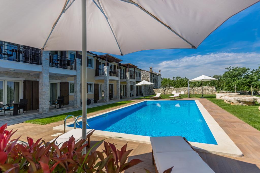 Bed & Breakfast Daniela Veleniki Exterior foto