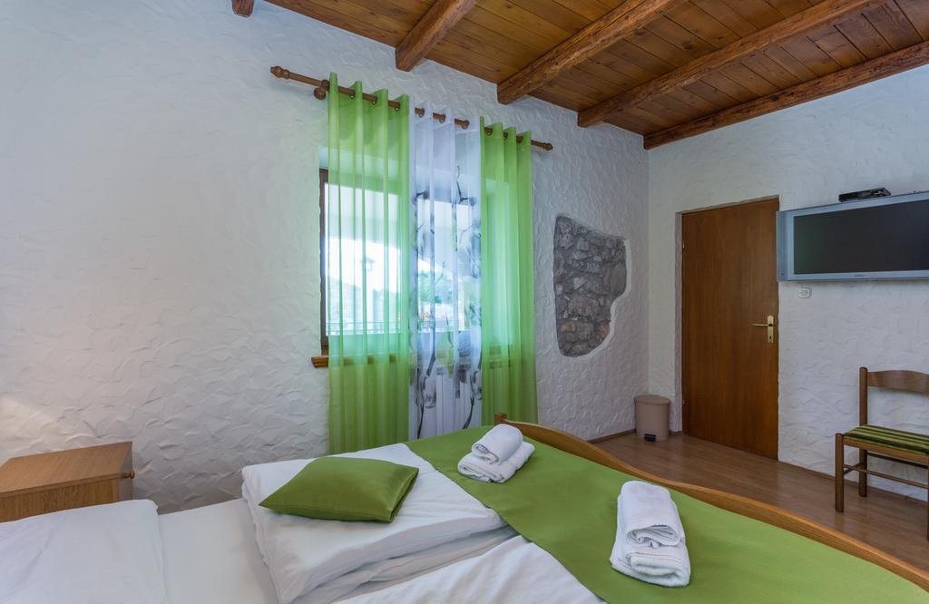 Bed & Breakfast Daniela Veleniki Exterior foto