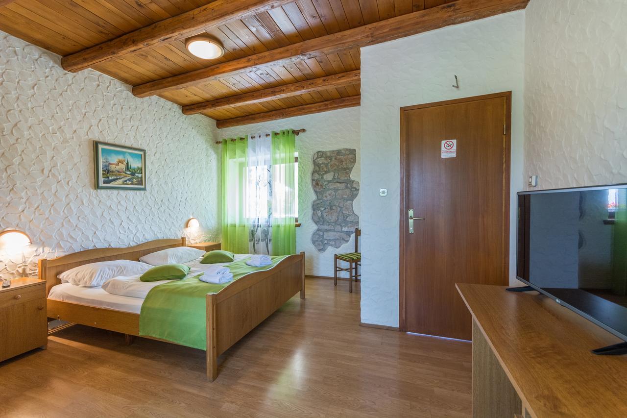 Bed & Breakfast Daniela Veleniki Exterior foto
