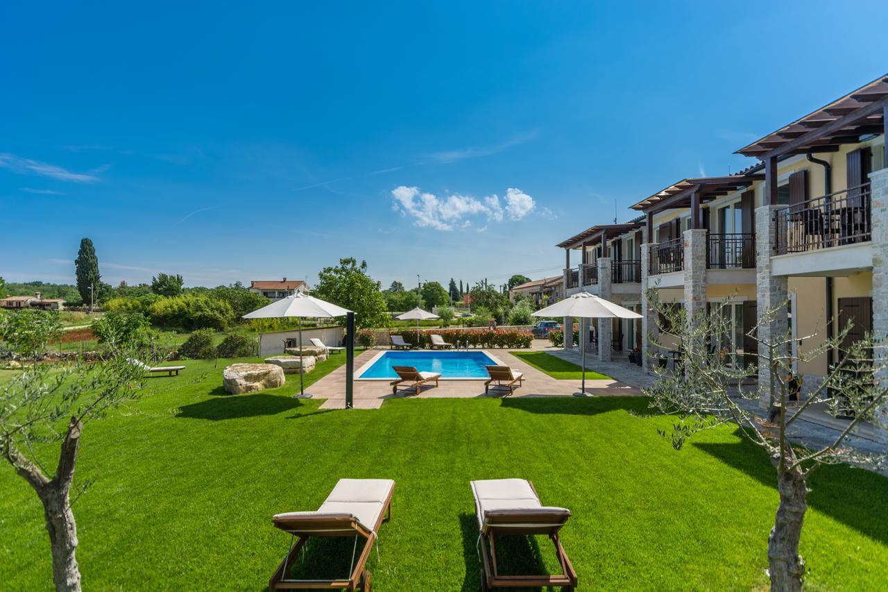 Bed & Breakfast Daniela Veleniki Exterior foto